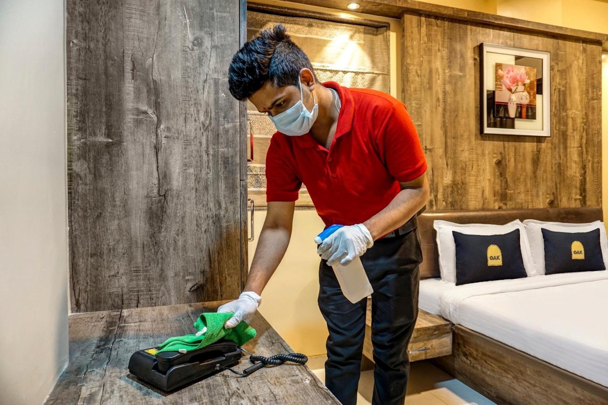 Townhouse Oak Sohotel Haora Bagian luar foto